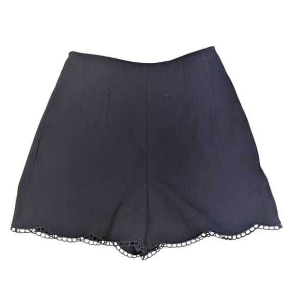 Club Monaco Black Scallop Trim Shorts Size 00 - Picture 1 of 4